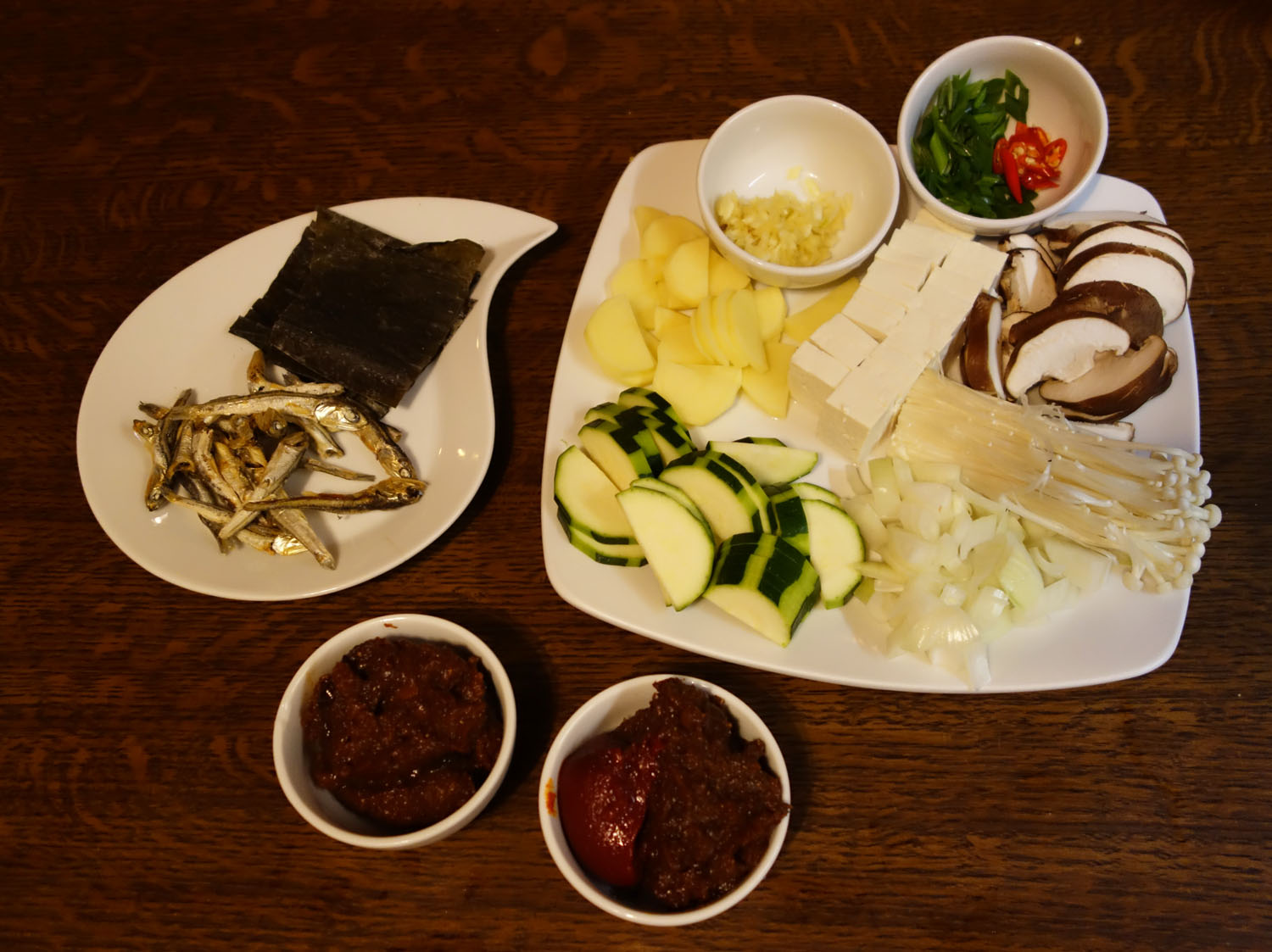ingrédients pour doenjang guk